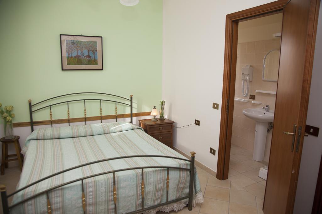 皮耶特雷尔奇纳Agriturismo La Vecchia Cascina Di Paolo & Belinda别墅 外观 照片