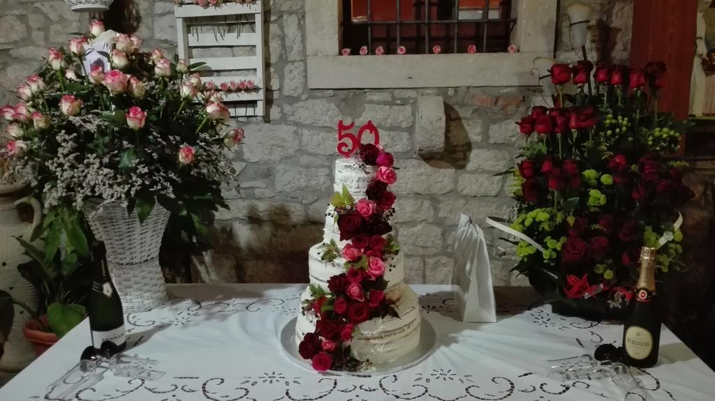 皮耶特雷尔奇纳Agriturismo La Vecchia Cascina Di Paolo & Belinda别墅 外观 照片